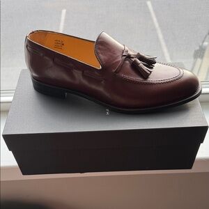 Hawes & Curtis Leather Tassel Loafers- New with Tags